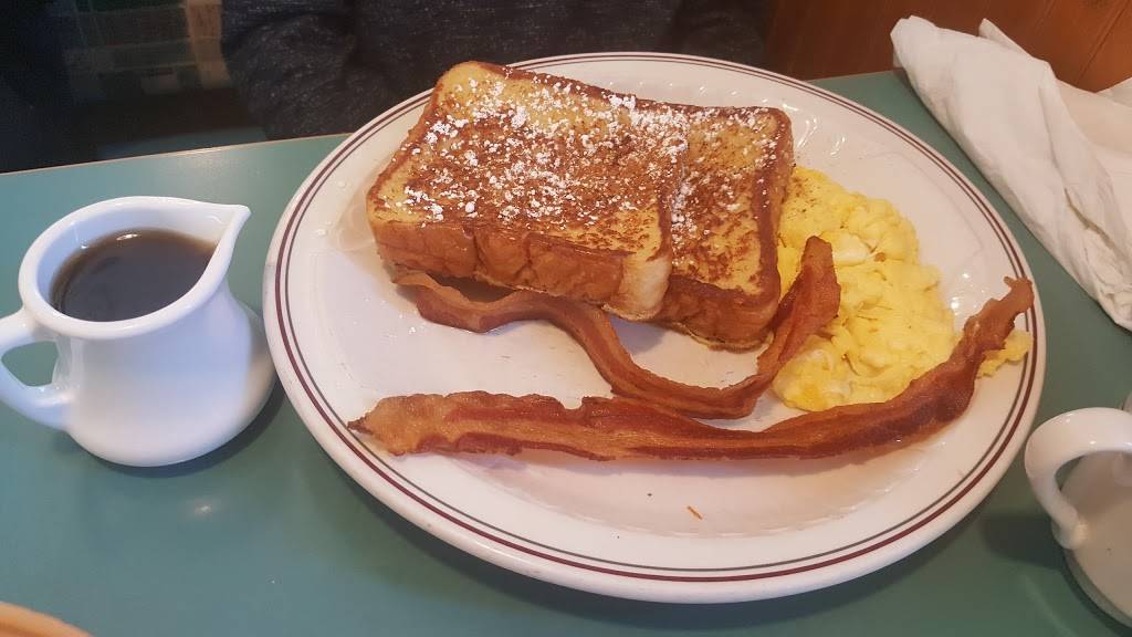 Hot Stacks Pancake House Myrtle Beach | restaurant | 1501 N Kings Hwy, Myrtle Beach, SC 29577, USA | 8434484668 OR +1 843-448-4668