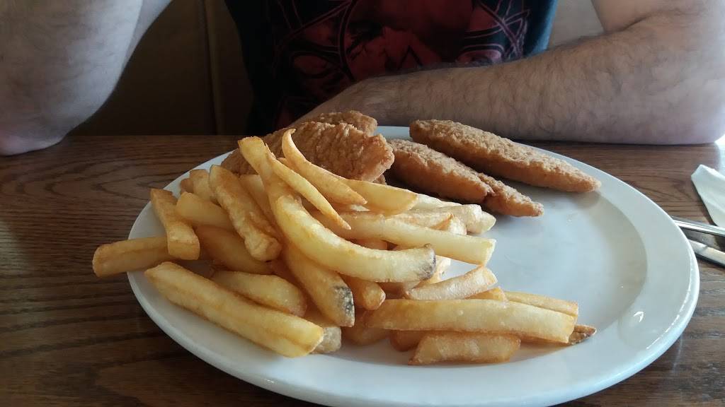 Greyhound Family Restaurant | restaurant | 9846 Molly Pitcher Hwy, Shippensburg, PA 17257, USA | 7173003594 OR +1 717-300-3594