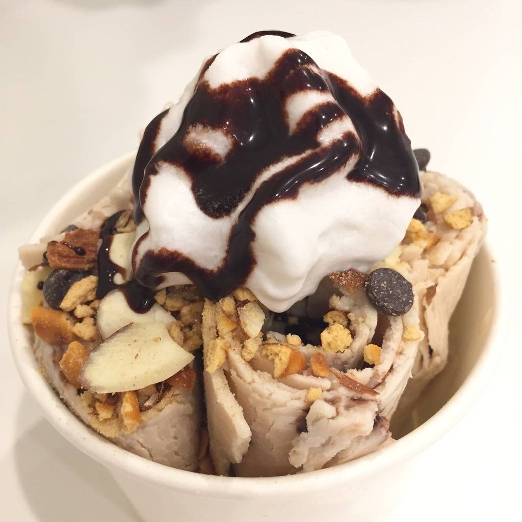 The Liquid Eatery | restaurant | 18 N High St, West Chester, PA 19380, USA | 6107096911 OR +1 610-709-6911