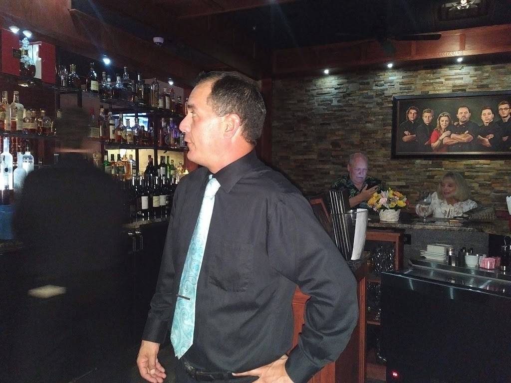 Amicis Italian Restaurant - The Chefs Table | restaurant | 7720 N Wickham Rd #118, Melbourne, FL 32940, USA | 3212555377 OR +1 321-255-5377