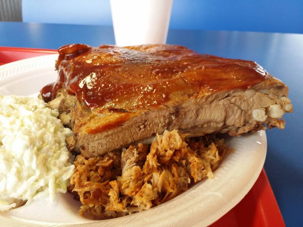 Little Pigs Bar-B-Que | restaurant | 1028 S Pendleton St, Easley, SC 29642, USA | 8648599375 OR +1 864-859-9375