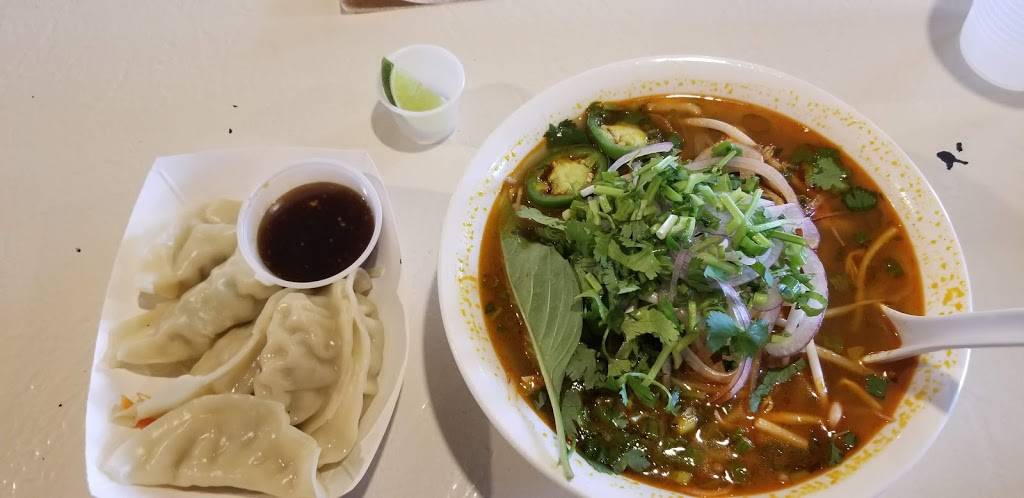 Pho Bowl | restaurant | 2807 Commerce St, Dallas, TX 75226, USA | 2147490377 OR +1 214-749-0377