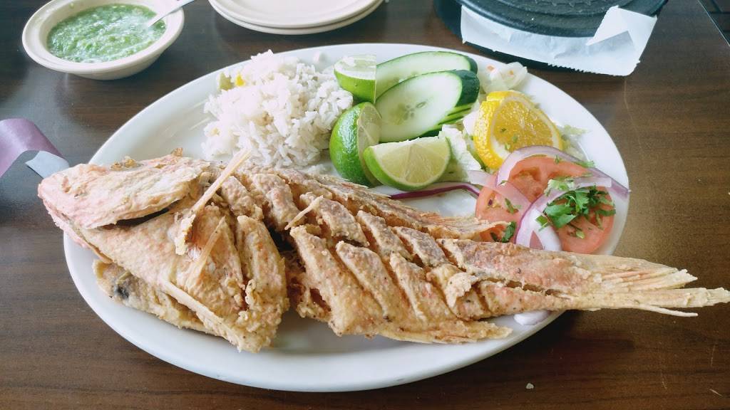 El Puerto De San Blas | restaurant | 4920 38th St, Indianapolis, IN 46254, USA | 3172912800 OR +1 317-291-2800