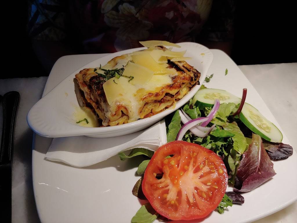 Centro Cafe | restaurant | 808 E Center St, Milwaukee, WI 53212, USA | 4144553751 OR +1 414-455-3751