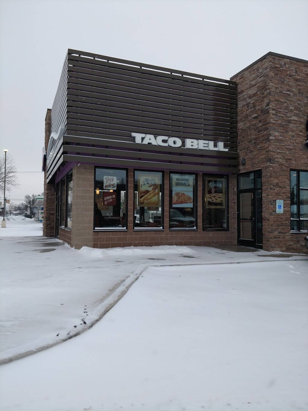 Taco Bell | meal takeaway | 22 44th St SW, Wyoming, MI 49548, USA | 6162493018 OR +1 616-249-3018