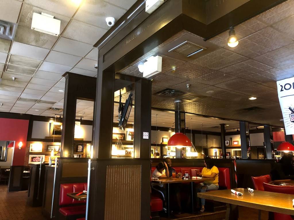 TGI Fridays | restaurant | 6751-B Frontier Dr, Springfield, VA 22150, USA | 7039222130 OR +1 703-922-2130