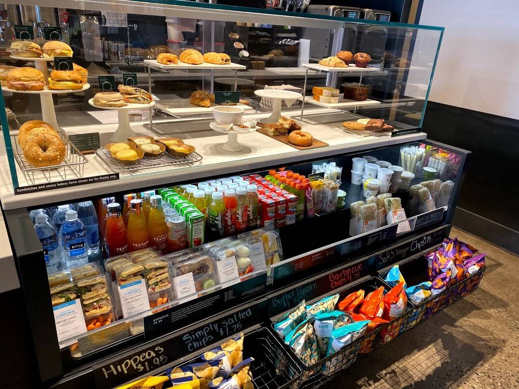 Starbucks | cafe | 8851 Destination Dr #100, Broomfield, CO 80021, USA | 3034641573 OR +1 303-464-1573