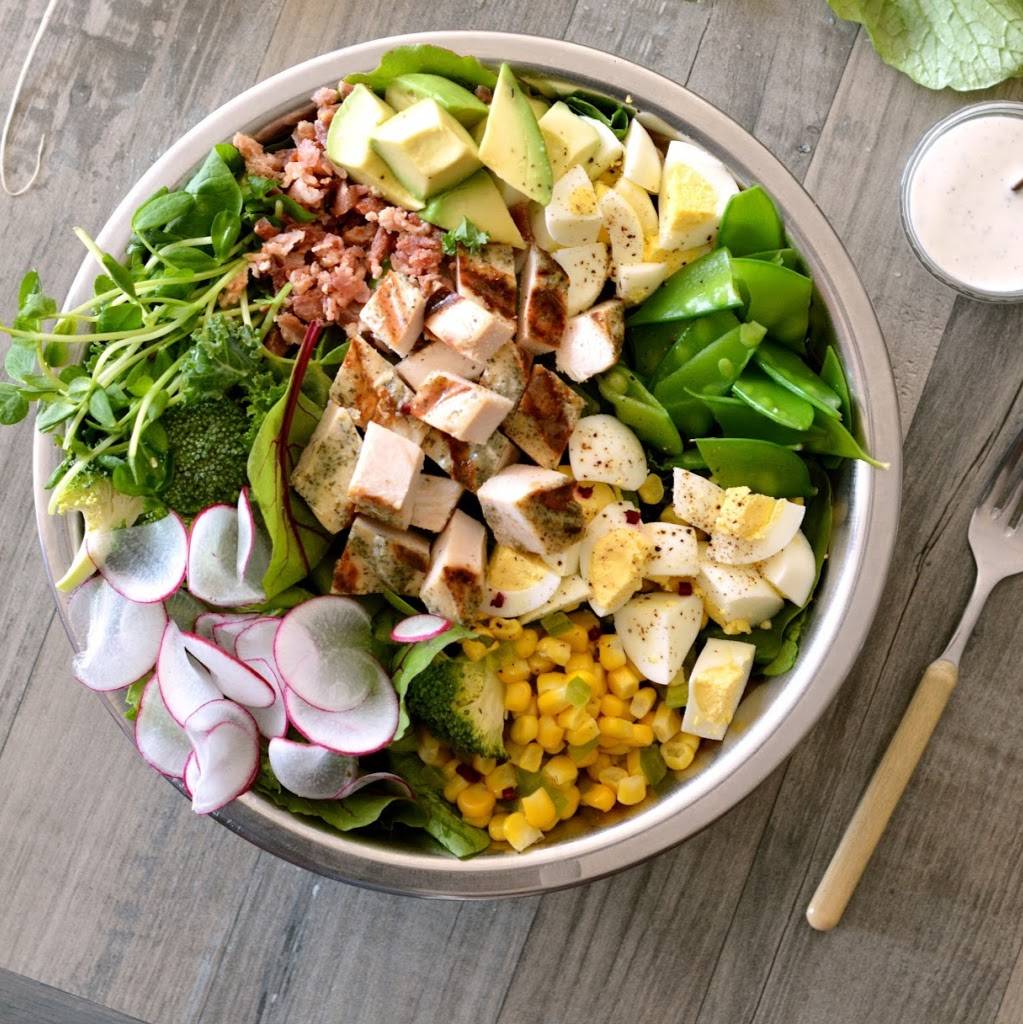 Salata | restaurant | 1335 E Whitestone Blvd #100, Cedar Park, TX 78613, USA | 5124560457 OR +1 512-456-0457