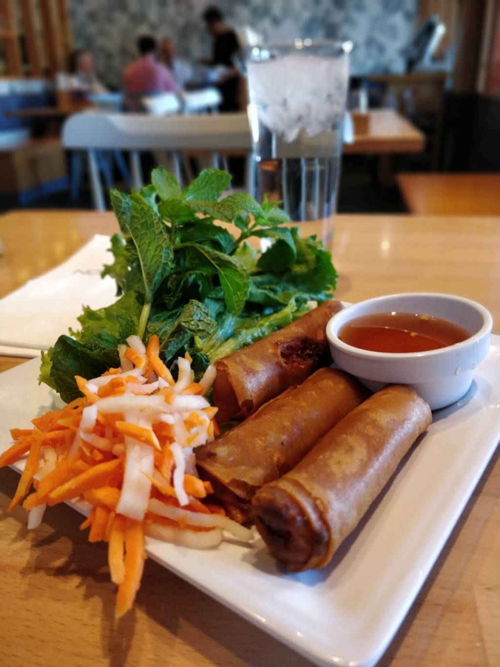 Nong La Cafe | restaurant | 145 N La Brea Ave, Los Angeles, CA 90036, USA | 3239381188 OR +1 323-938-1188