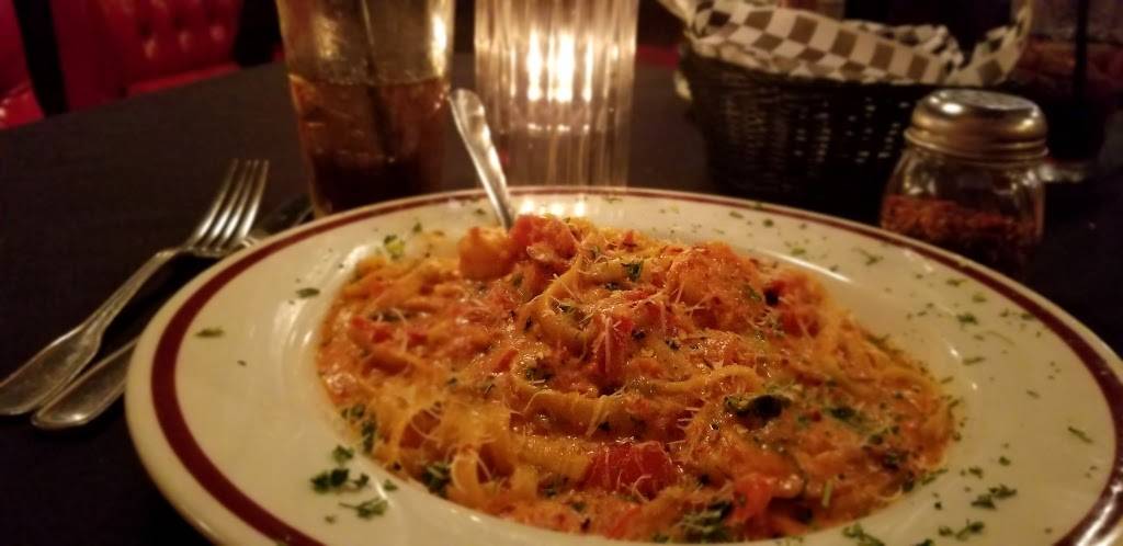 Vittorios Italian Restaurant | restaurant | 5921 Warner Ave, Huntington Beach, CA 92649, USA | 7148469606 OR +1 714-846-9606