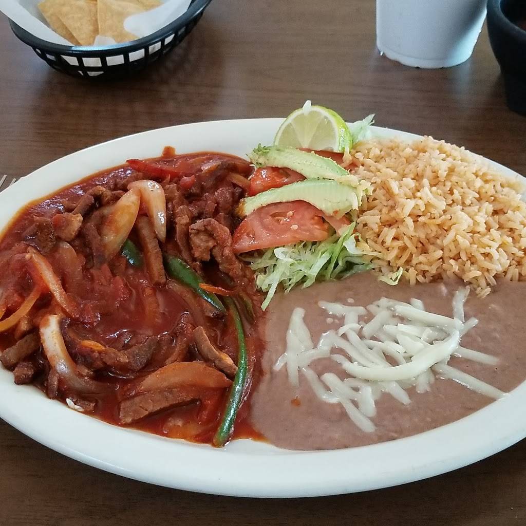 Julias Taqueria | restaurant | 4425 Main St, Denair, CA 95316, USA | 2096689427 OR +1 209-668-9427