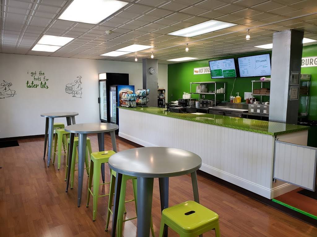 CT Lunch | restaurant | 500 Village Walk, Guilford, CT 06437, USA | 2034535624 OR +1 203-453-5624