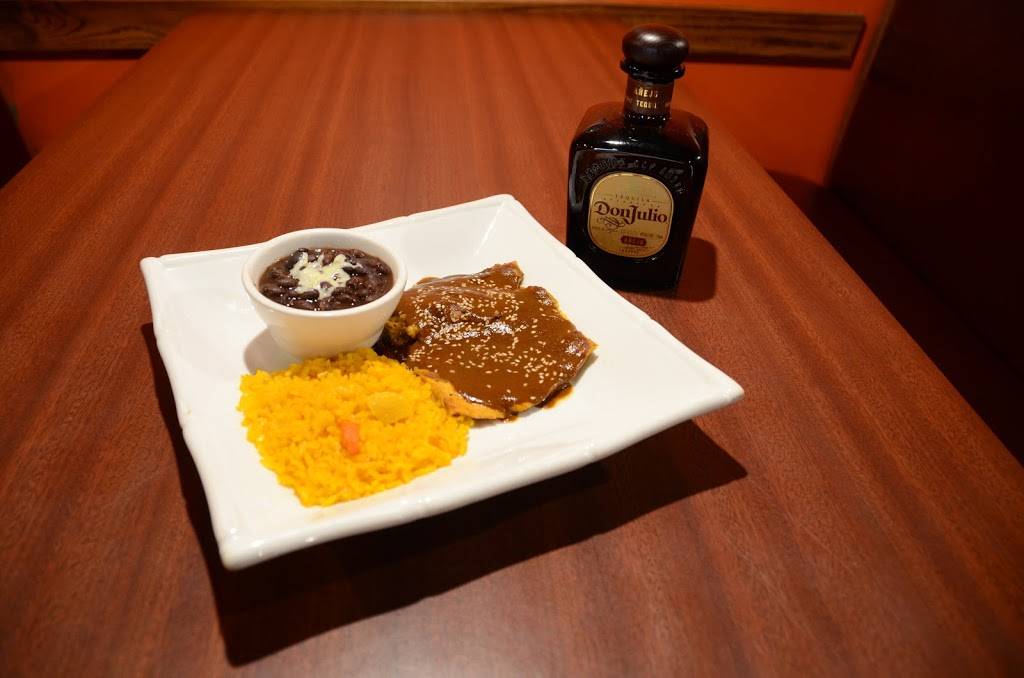 Blue Margaritas | restaurant | 661 N Cummings Ln, Washington, IL 61571, USA | 3094815363 OR +1 309-481-5363