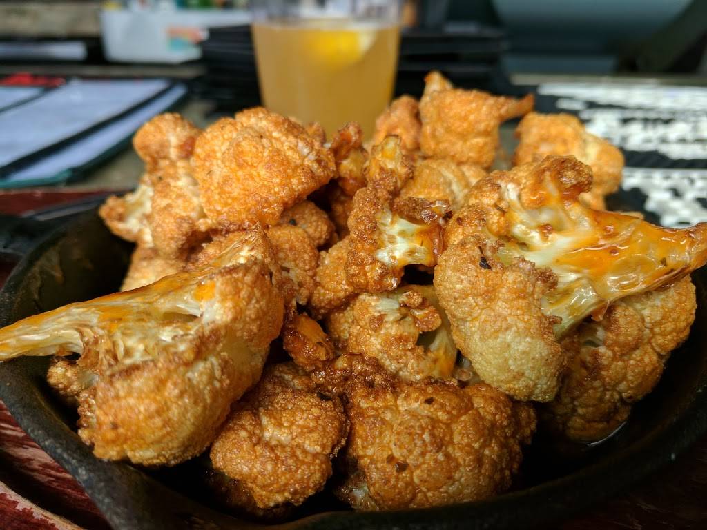 Tommy Joes | restaurant | 7940 Norfolk Ave, Bethesda, MD 20814, USA | 3016543801 OR +1 301-654-3801