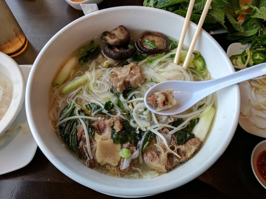 Pho Ha Saigon | restaurant | 575 Adams Ave, Philadelphia, PA 19120, USA | 2675385600 OR +1 267-538-5600