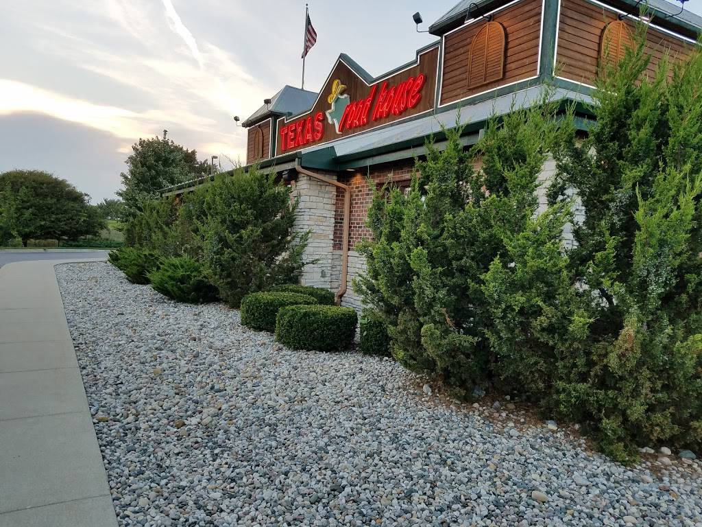 Texas Roadhouse | restaurant | 4381 Canal Ave SW, Grandville, MI 49418, USA | 6165307427 OR +1 616-530-7427