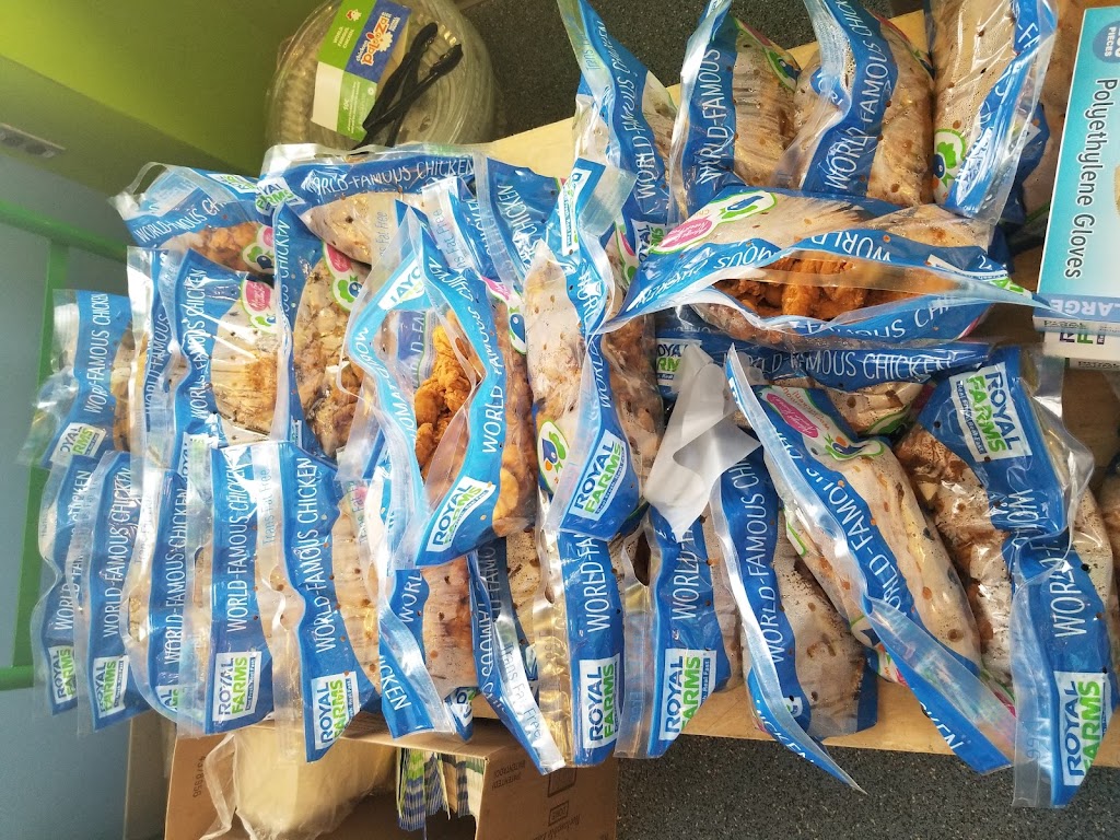 Royal Farms | meal takeaway | 8307 Coastal Hwy, Ocean City, MD 21843, USA | 3028467966 OR +1 302-846-7966