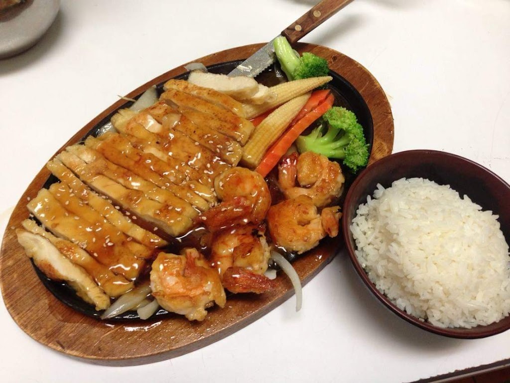 Sake Japanese Fusion | restaurant | 3265 W Market St, Fairlawn, OH 44333, USA | 3308005336 OR +1 330-800-5336