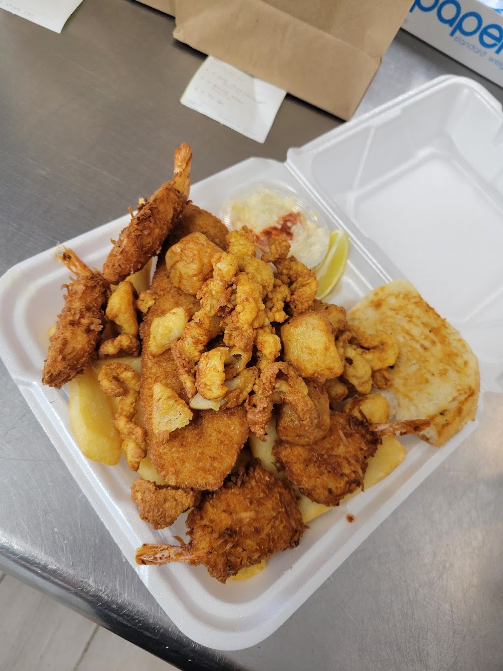 Frankies | restaurant | 866 N Colony Rd, Wallingford, CT 06492, USA | 2036784026 OR +1 203-678-4026