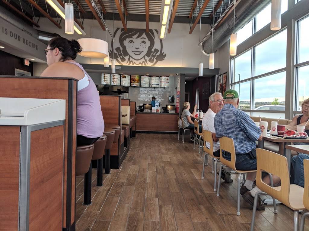 Wendys | restaurant | 4037 32nd Ave, Hudsonville, MI 49426, USA | 6163793029 OR +1 616-379-3029