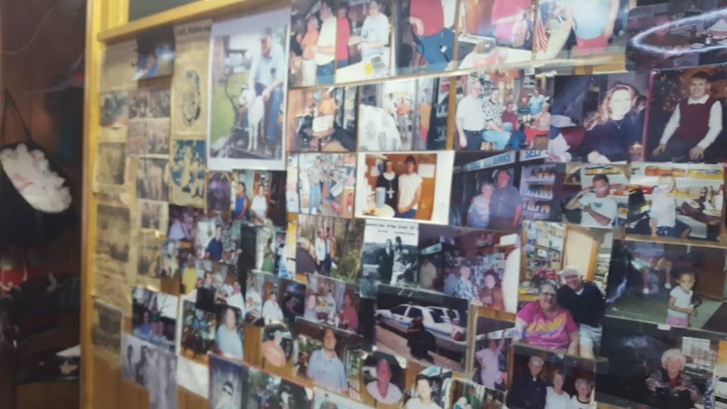 Rosies Hotdogs | restaurant | 101 Pennsylvania Ave, Greer, SC 29650, USA | 8648791254 OR +1 864-879-1254