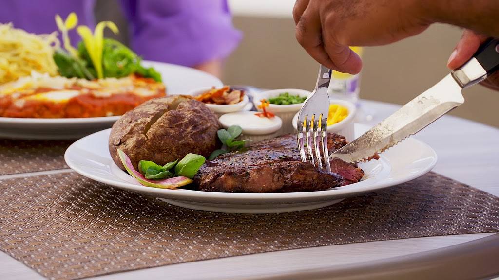 Theresas Italian Steakhouse | restaurant | 875 Hotel Cir S, San Diego, CA 92108, USA | 6197829182 OR +1 619-782-9182