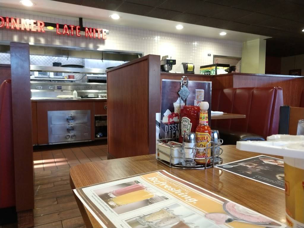Dennys | restaurant | 9898 Mira Mesa Blvd, San Diego, CA 92131, USA | 8585789090 OR +1 858-578-9090