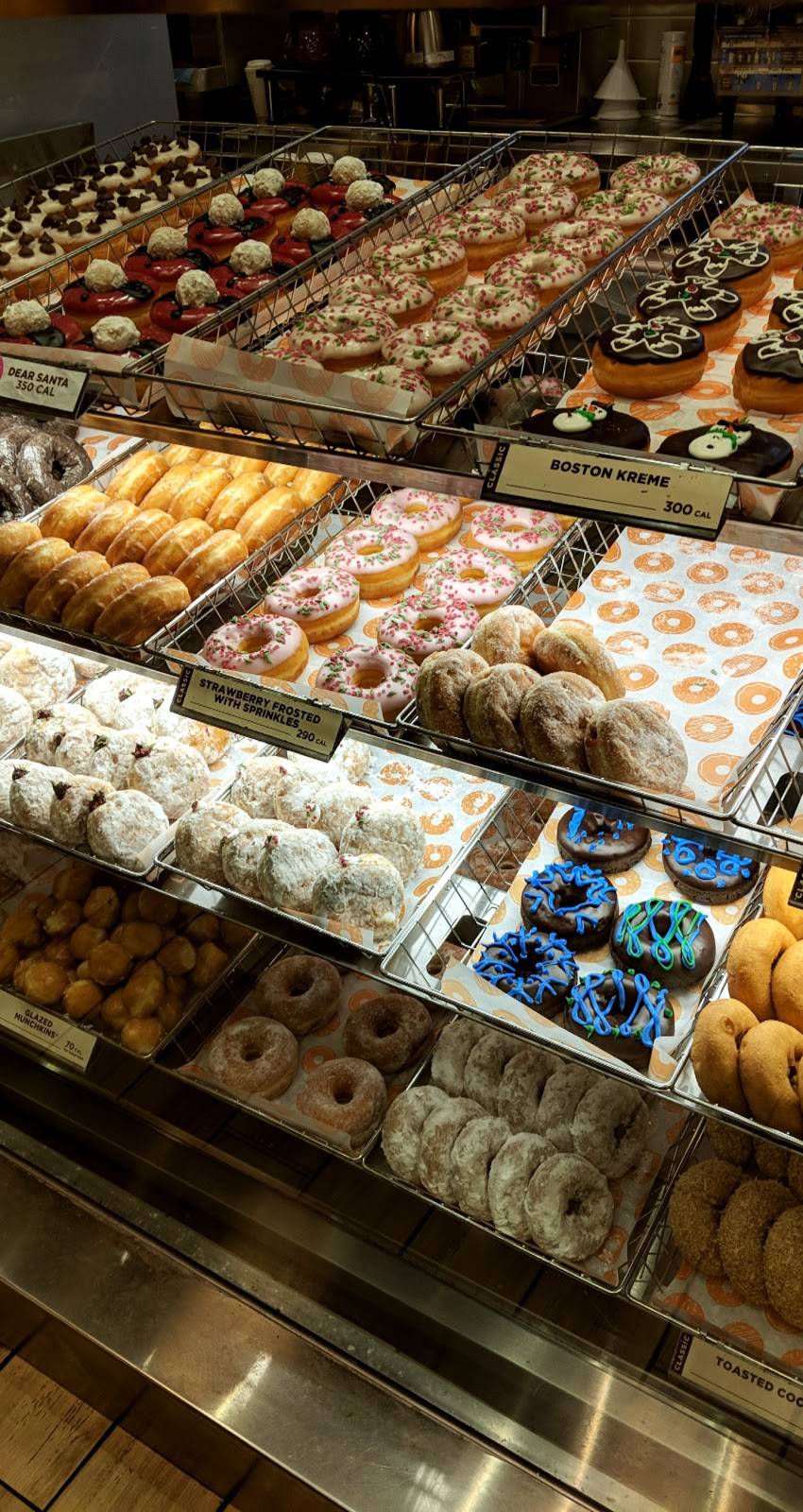 Dunkin | cafe | 15190 Kensington Park Dr, Tustin, CA 92782, USA | 6572660882 OR +1 657-266-0882