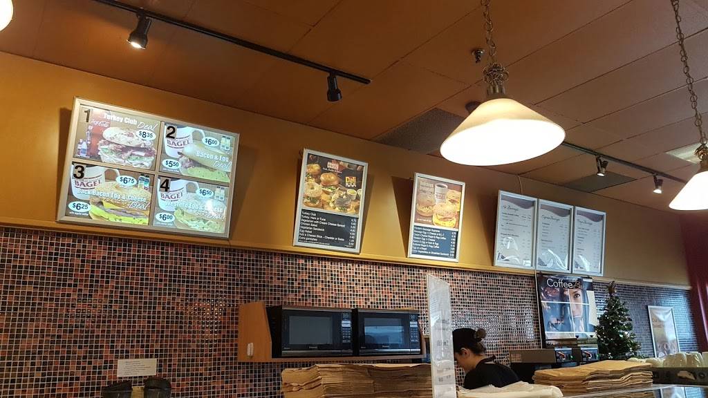 Great Canadian Bagel | bakery | 411 Bayfield St Unit B12, Barrie, ON L4M 6E5, Canada | 7057397830 OR +1 705-739-7830