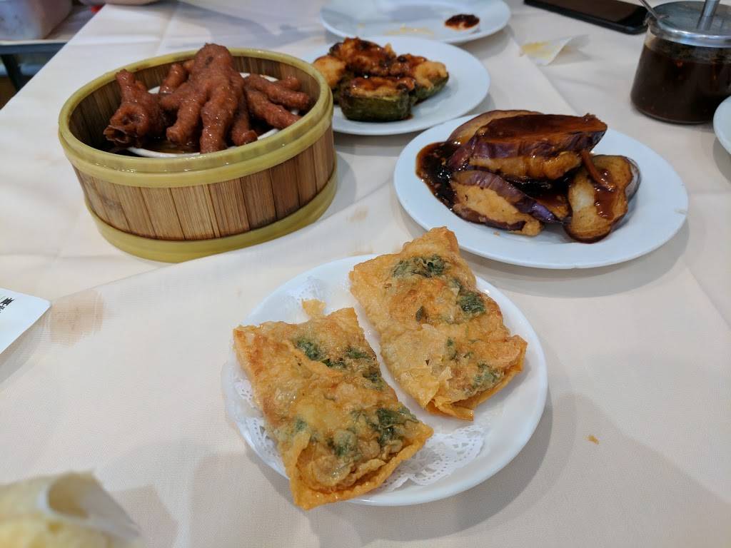 Golden Palace Restaurant | restaurant | 1146 S De Anza Blvd, San Jose, CA 95129, USA | 4082578877 OR +1 408-257-8877