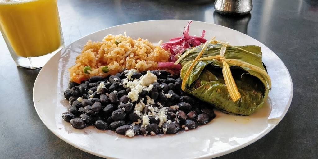 Hecho En Mexico Montopolis | restaurant | 2101 Montopolis Dr #23, Austin, TX 78741, USA | 7372024534 OR +1 737-202-4534