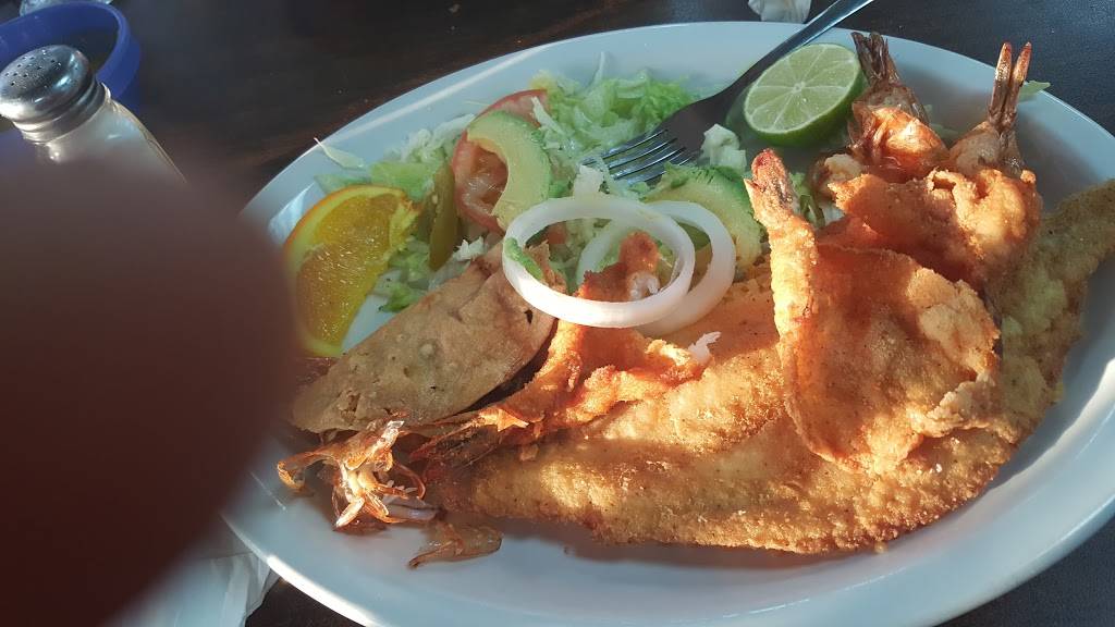 Mariscos La Reyna #3 | restaurant | 1818 S Buckner Blvd, Dallas, TX 75217, USA | 2143092519 OR +1 214-309-2519