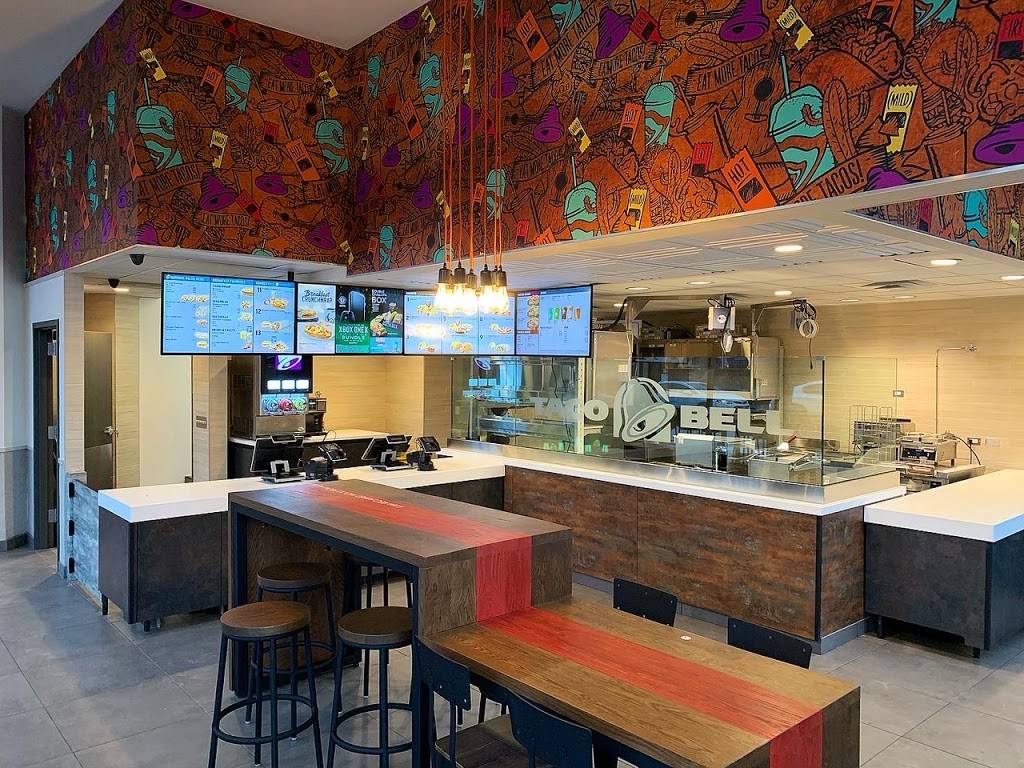Taco Bell | restaurant | 3001 N Broadway, Chicago, IL 60657, USA | 7733488922 OR +1 773-348-8922