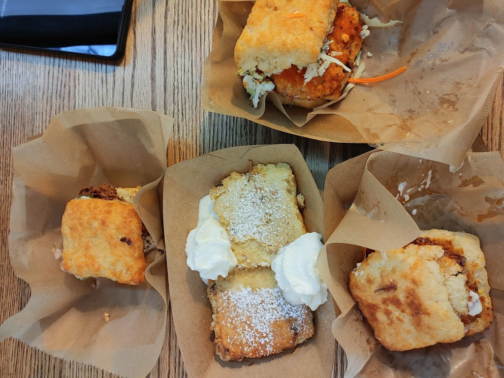 The Biscuit Bar | restaurant | 2550 Pacific Ave #150, Dallas, TX 75226, USA | 4696389390 OR +1 469-638-9390