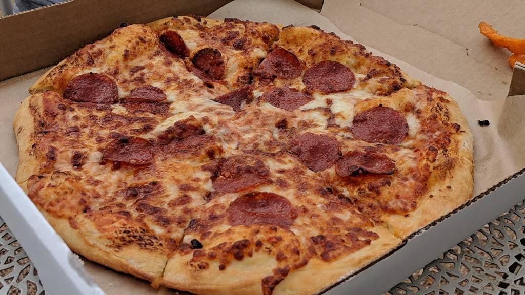 Betsys at Evelyns Park | restaurant | 4400 Bellaire Blvd, Bellaire, TX 77401, USA | 7136606692 OR +1 713-660-6692