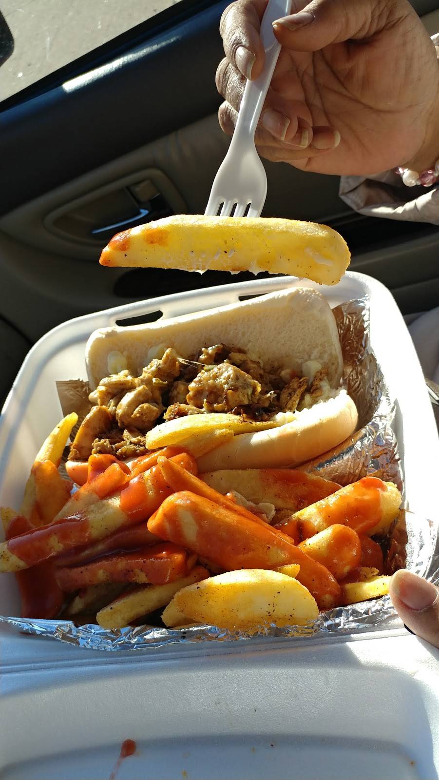 Calypsos Cafe | restaurant | 575 E 140th St, Cleveland, OH 44110, USA | 2167611509 OR +1 216-761-1509