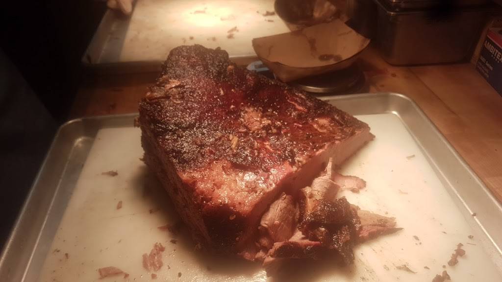 Slabbys Fun & Freedom | restaurant | 307 N Main St, Frankfort, IN 46041, USA | 7656706906 OR +1 765-670-6906