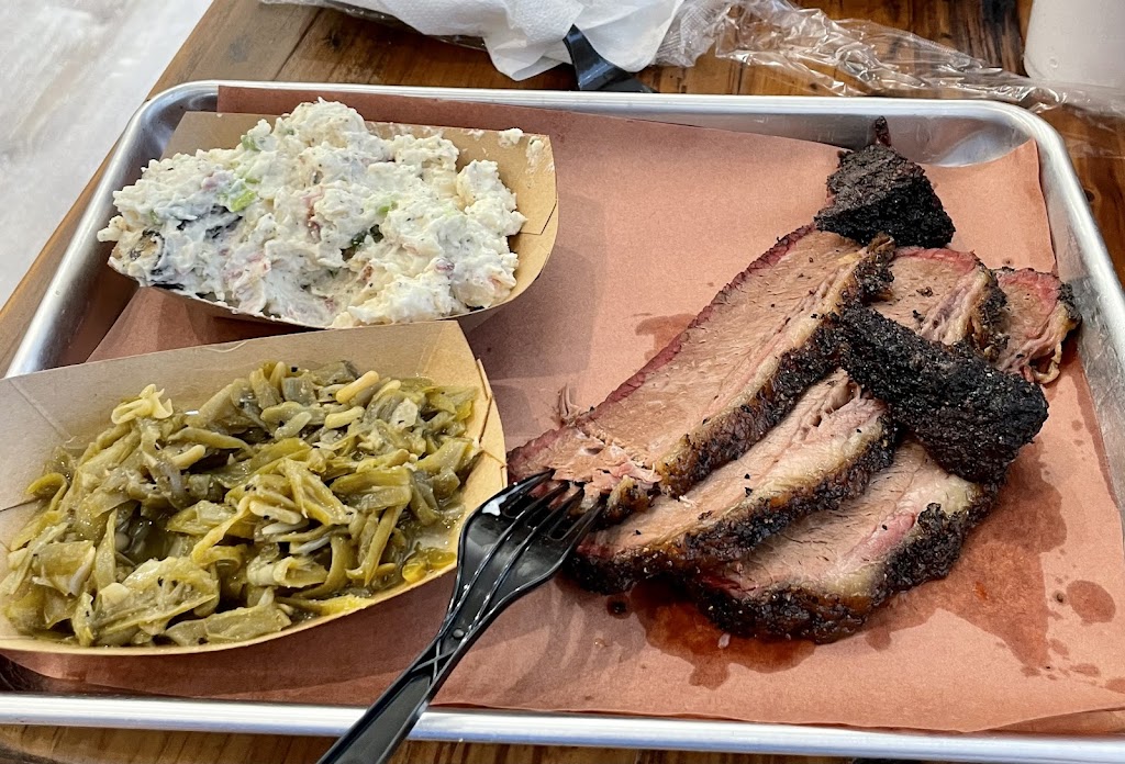 Pepper & Salt BBQ | restaurant | 308 Old Dixie Hwy, Vero Beach, FL 32962, USA | 7722575726 OR +1 772-257-5726