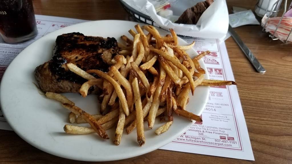 Wooden Shoe Inn | restaurant | 6 N Main St, Minster, OH 45865, USA | 4196282349 OR +1 419-628-2349