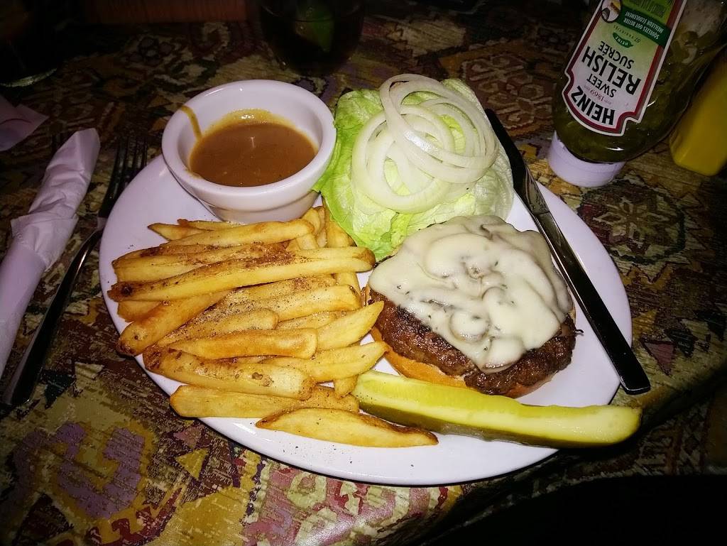 Mustangs Big Ol Grill | restaurant | 301 Fruitland Rd, Stoney Creek, ON L8E 5M1, Canada | 9056437679 OR +1 905-643-7679