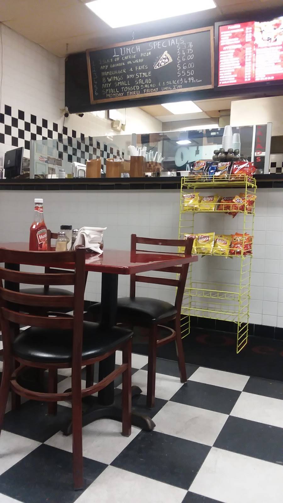 Olees Master Pizza | restaurant | 222 Main St, Farmington, CT 06032, USA | 8606779099 OR +1 860-677-9099