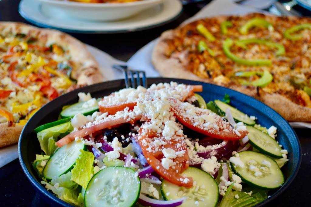 Aroma Pizza and Pasta | restaurant | 20491 Alton Pkwy, Lake Forest, CA 92630, USA | 9499160909 OR +1 949-916-0909