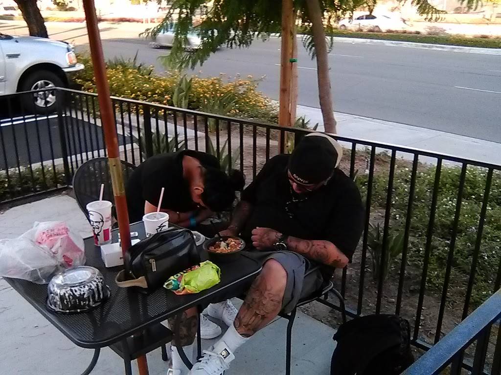 Flame Broiler | restaurant | 12871 Harbor Blvd, Garden Grove, CA 92840, USA | 7145909963 OR +1 714-590-9963