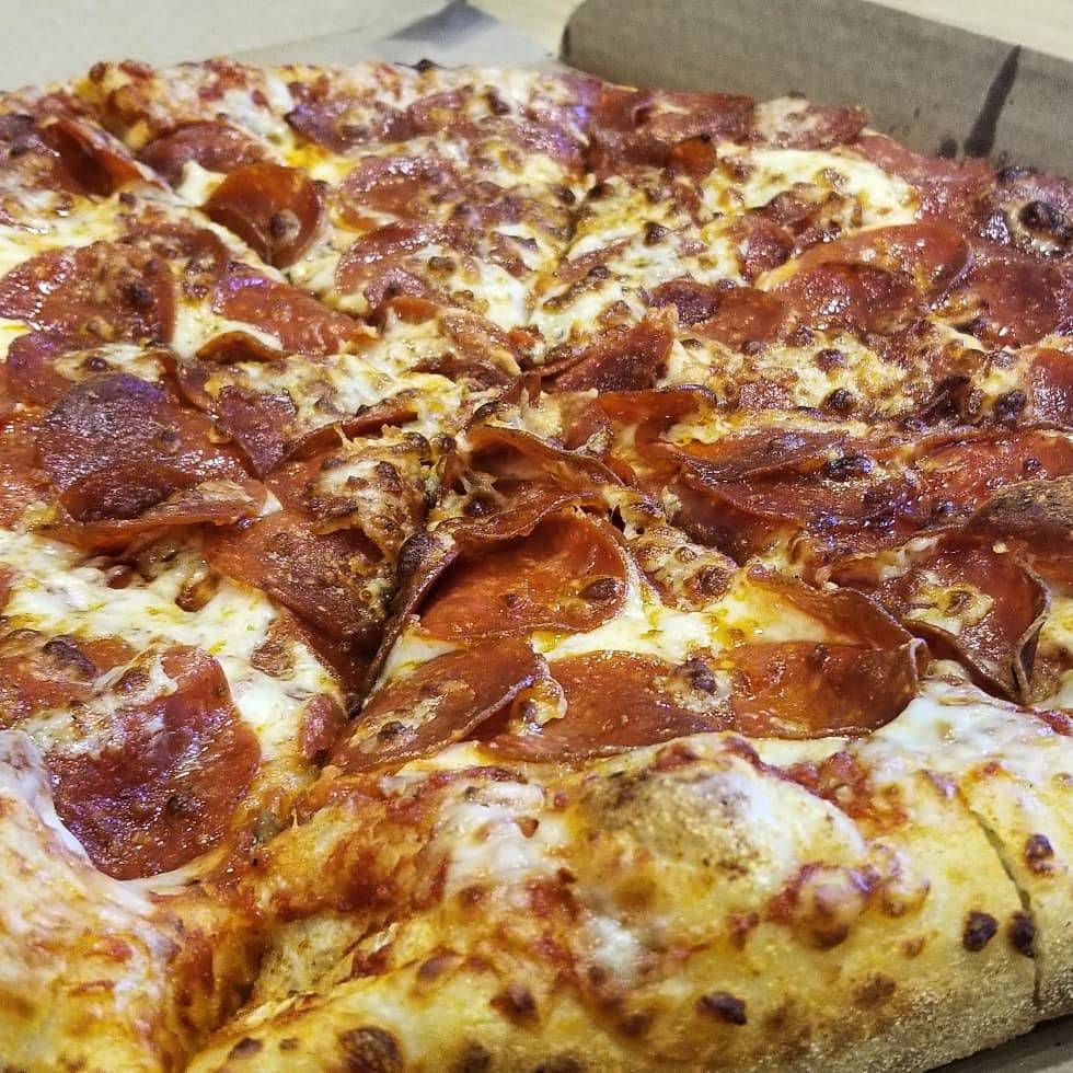 Dominos Pizza | meal delivery | 28039 Scott Rd Ste A, Murrieta, CA 92563, USA | 9515669888 OR +1 951-566-9888