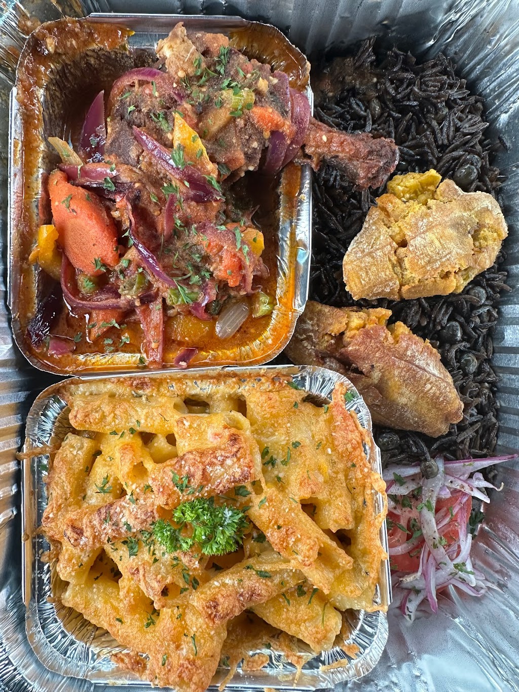 Myrdou’s kitchen | restaurant | Streets Run Rd, Pittsburgh, PA 15236, USA | 4846491326 OR +1 484-649-1326