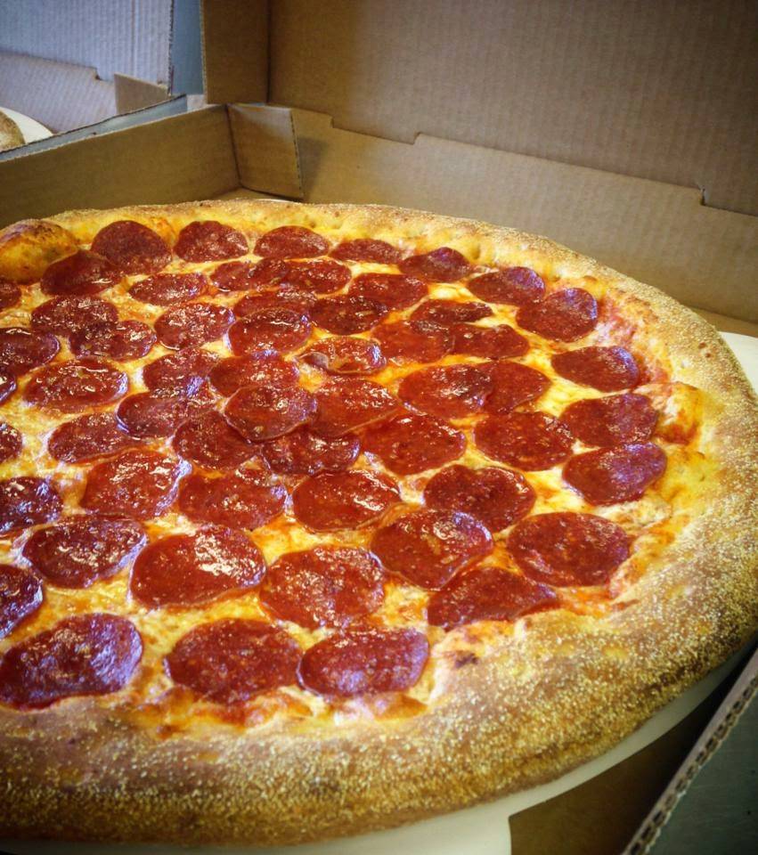 Romeos Pizza | restaurant | 8389 Piney Orchard Pkwy, Odenton, MD 21113, USA | 4106742700 OR +1 410-674-2700