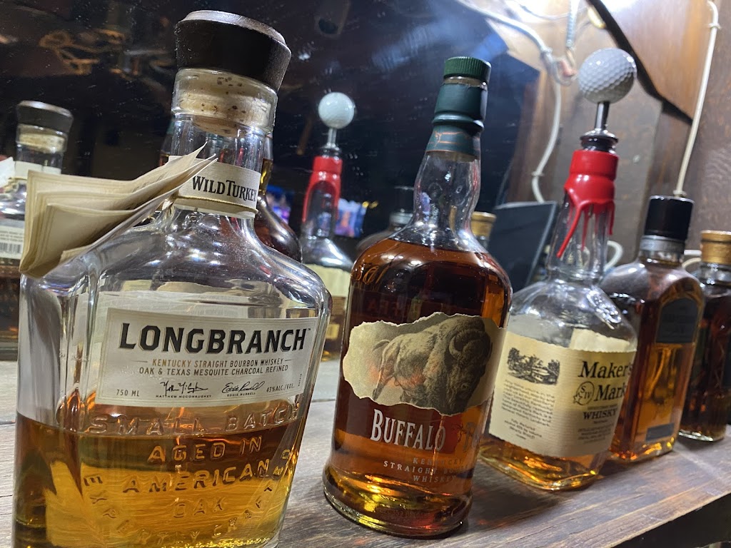 Murphys Law Sports & Cigar Bar | night club | 3103 W Pinhook Rd, Lafayette, LA 70508, USA | 3372359236 OR +1 337-235-9236