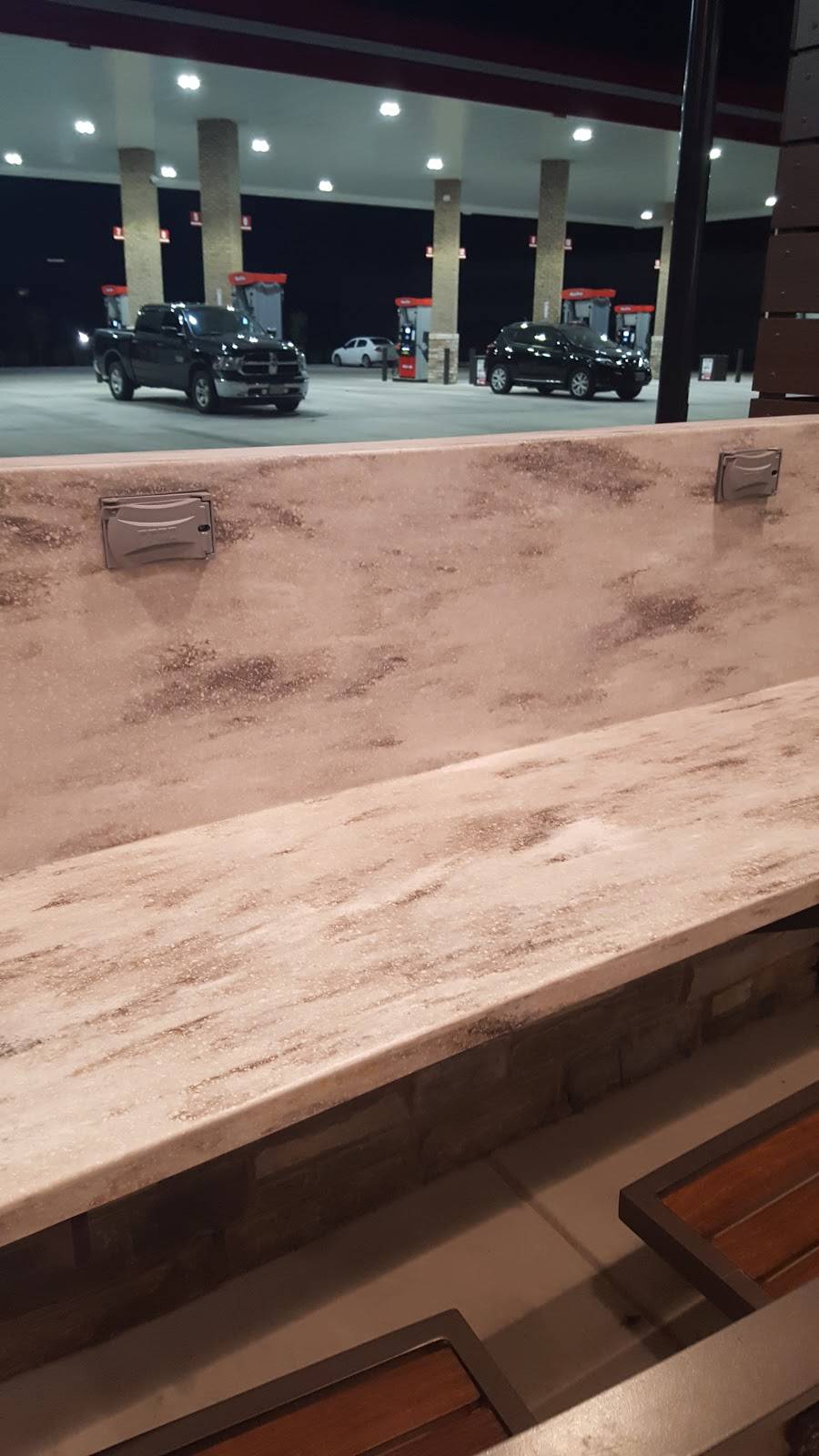 RaceTrac | bakery | 6495 Camp Bowie Blvd, Fort Worth, TX 76116, USA | 8177638448 OR +1 817-763-8448