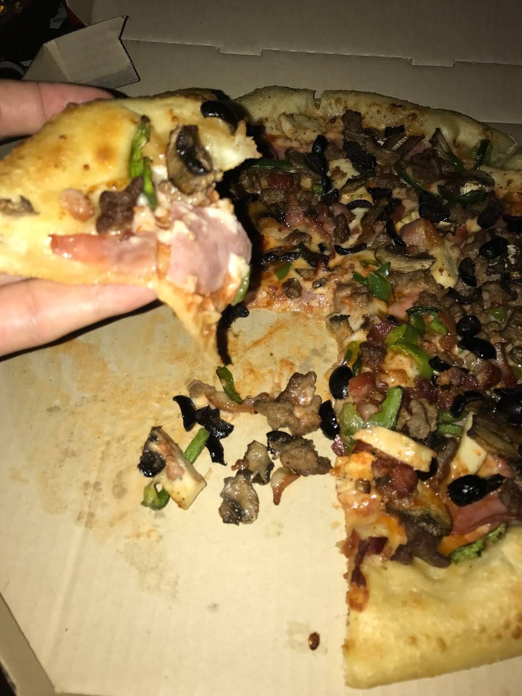 Pizza Hut | restaurant | 14129 Puritas Ave, Cleveland, OH 44135, USA | 2166718711 OR +1 216-671-8711