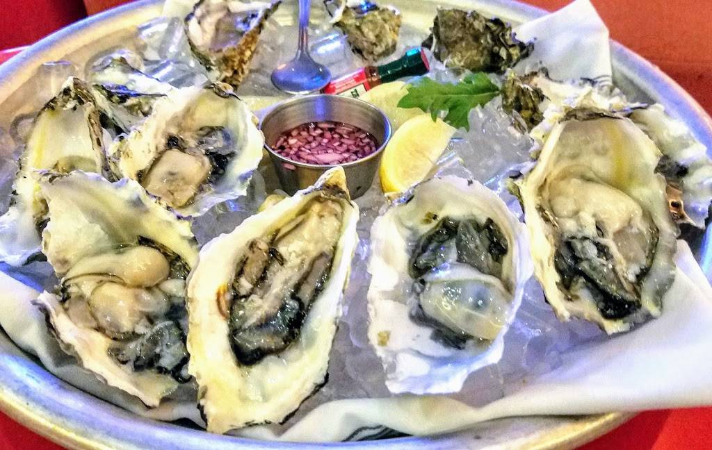 Red Bar and Lounge | restaurant | 17900 Jamboree Rd, Irvine, CA 92614, USA | 9492256757 OR +1 949-225-6757